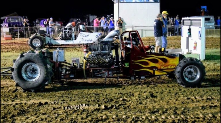 Muddrags of San Antonio Texas Outlaws Pro Mud Racing Series 4th Annual Swanner Memorial Race